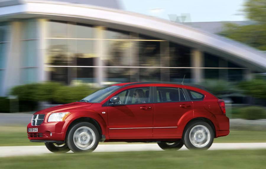  Dodge Caliber SXT 2009 года  (фото 17 из 47)